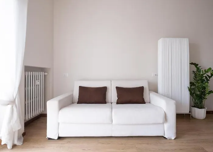 דירה Cute And Cozy Train Station