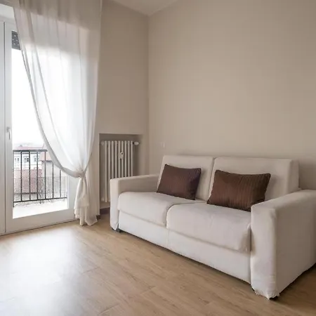 Cute And Cozy Train Station 贝尔加莫