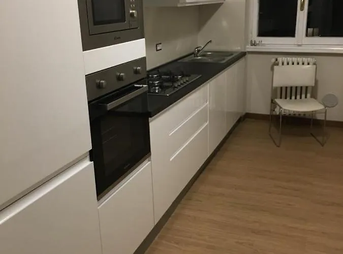 アパート Cute And Cozy Train Station *