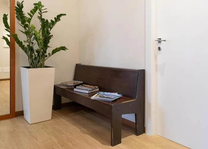 アパート Cute And Cozy Train Station